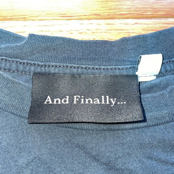 And Finally... Biggie Smalls Tee - Picture 4 of 4